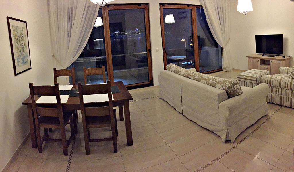 Apartment Miramare Kotor Eksteriør billede